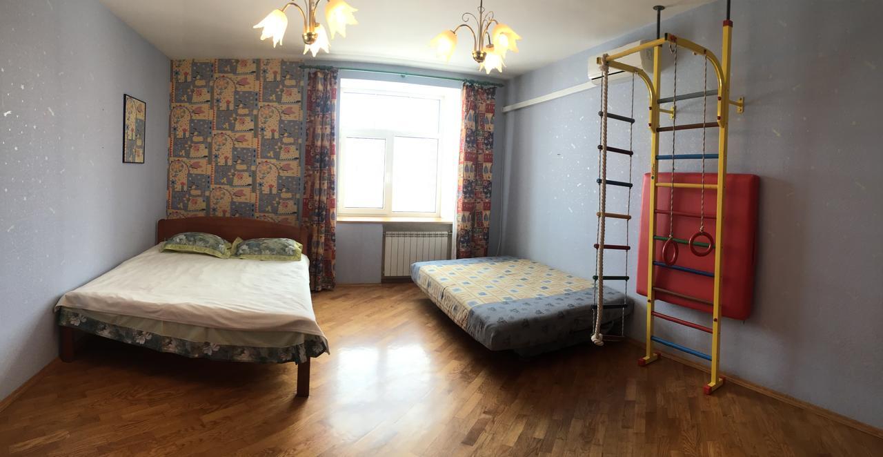 Na Podole Apartment Kyiv Exterior photo